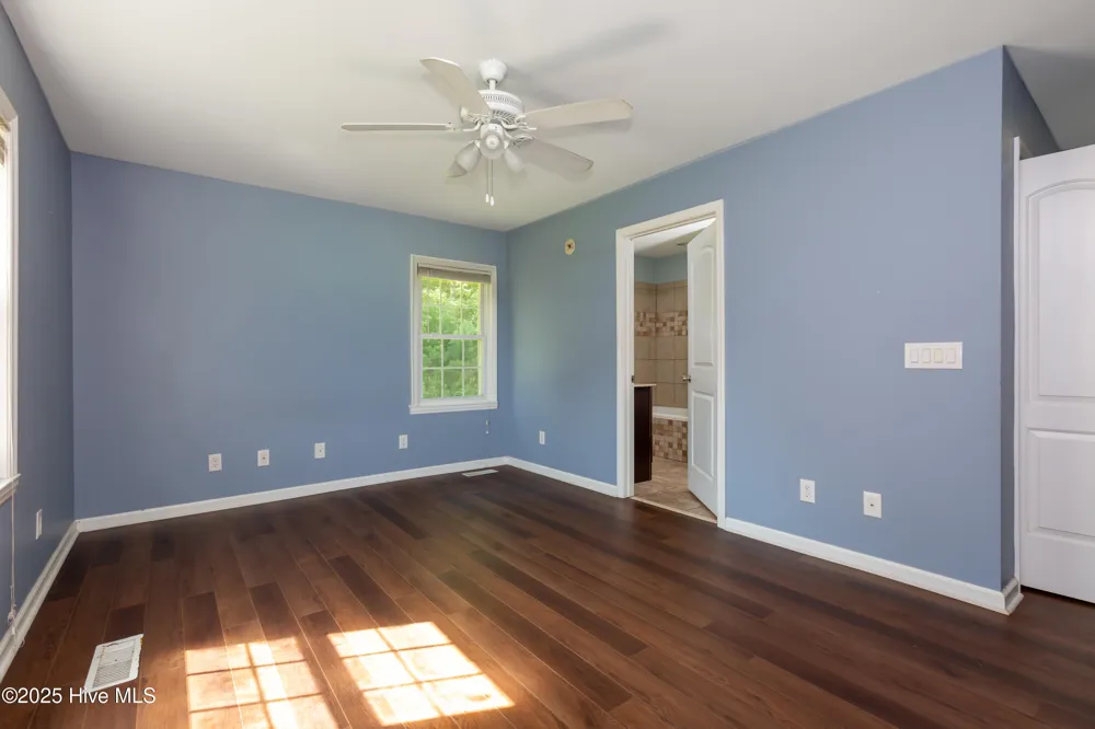 4173 Middle Road Trenton, NC 28585
