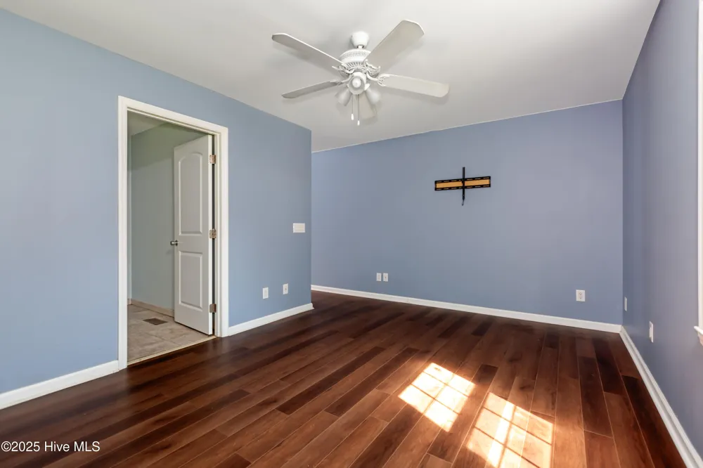 4173 Middle Road Trenton, NC 28585