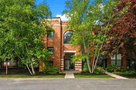 222 S Whittaker Street #G