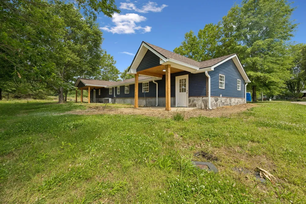 430 Friendship Lane Delano, TN 37325