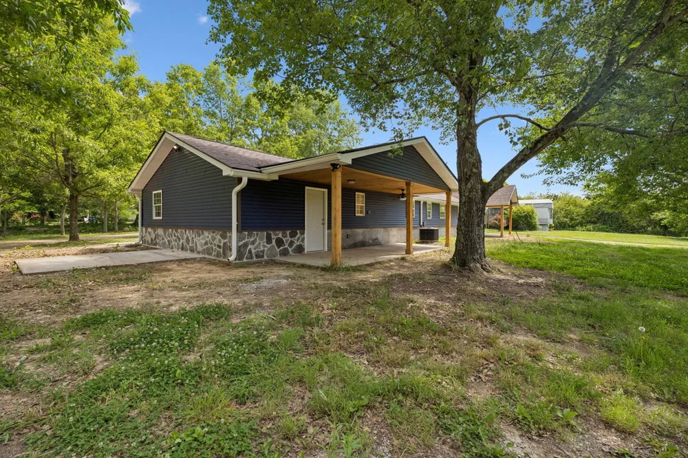 430 Friendship Lane Delano, TN 37325