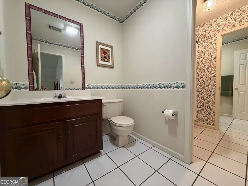 51 Jimmy Boatright DR Hazlehurst, GA 31539