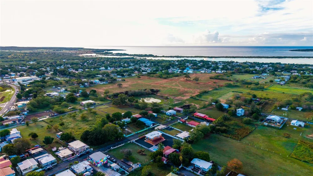 Carretera 301 Km 0.6 COMBATE Cabo Rojo, PR 00623