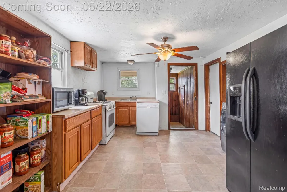 3385 Genesee Road Genesee Charter Township, MI 48506