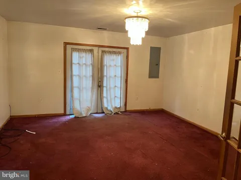 3255 NAOMI PLACE
