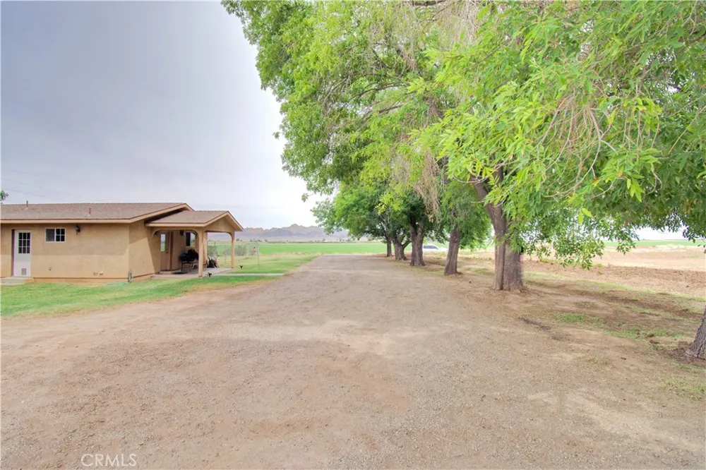 9246 6th Ave Blythe, CA 92225