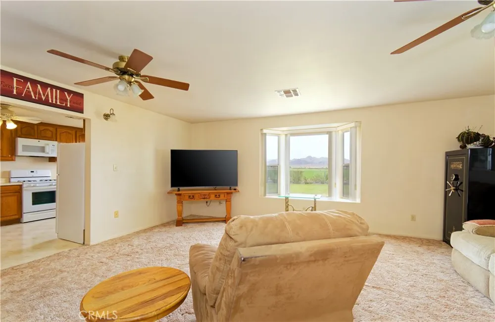 9246 6th Ave Blythe, CA 92225