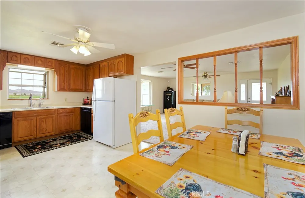 9246 6th Ave Blythe, CA 92225