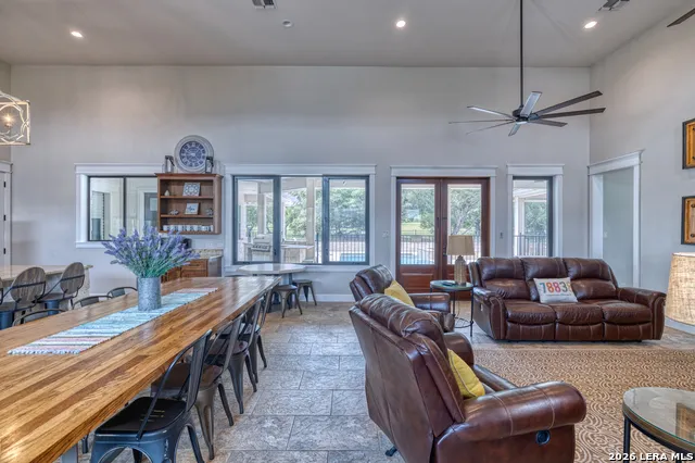 152 Tequila Sunrise Concan, TX 78838