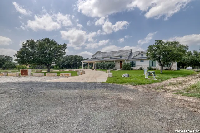 152 Tequila Sunrise Concan, TX 78838