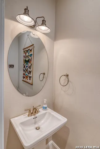 152 Tequila Sunrise Concan, TX 78838