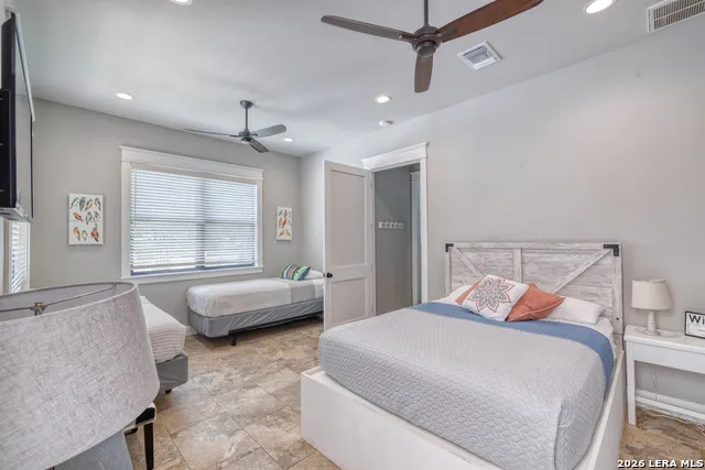 152 Tequila Sunrise Concan, TX 78838