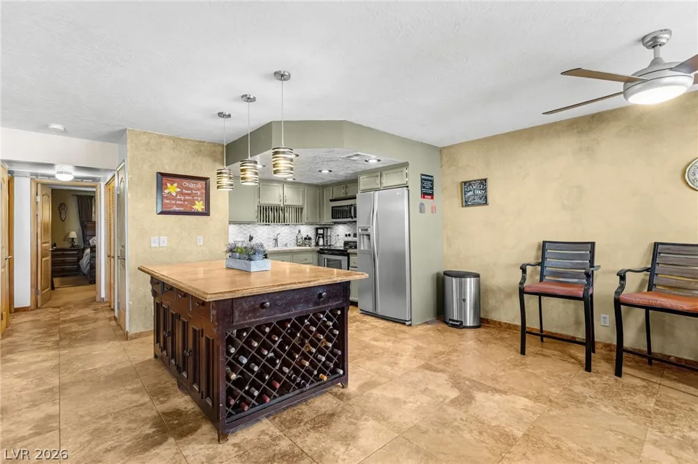 477 Mesa Boulevard #102 Mesquite, NV 89027