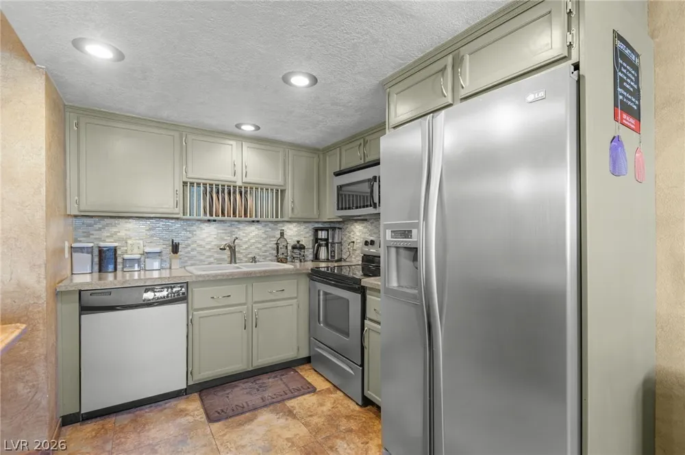 477 Mesa Boulevard #102 Mesquite, NV 89027