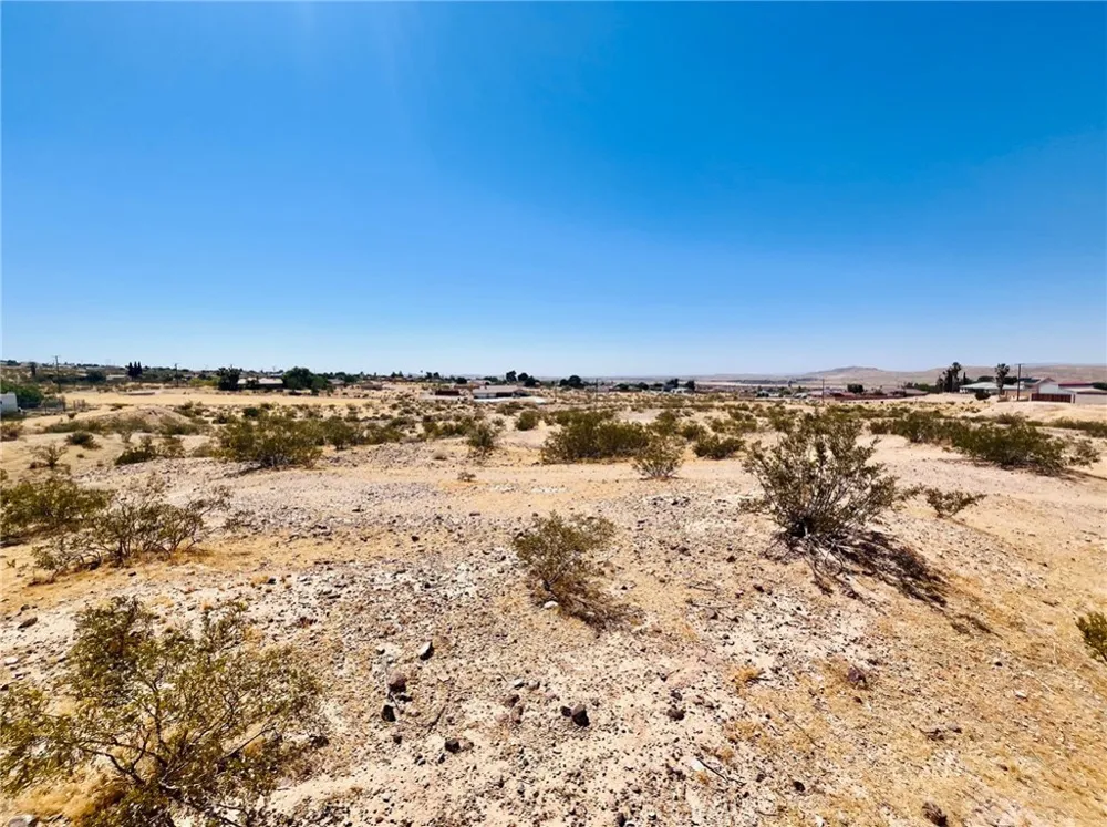 42815321 Ironwood Drive Barstow, CA 92311