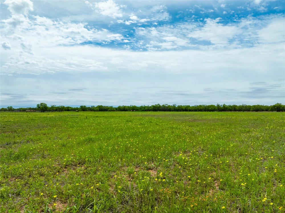 FM 2404 Hawley, TX 79525