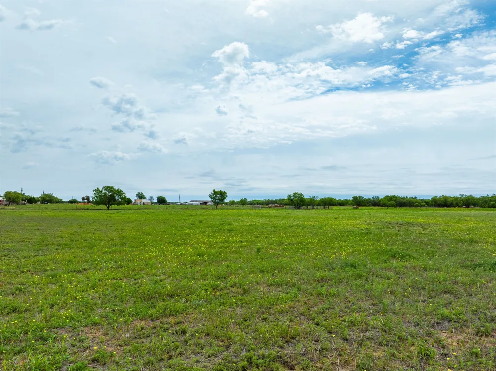 FM 2404 Hawley, TX 79525