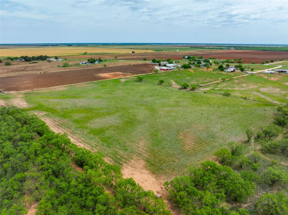 FM 2404 Hawley, TX 79525