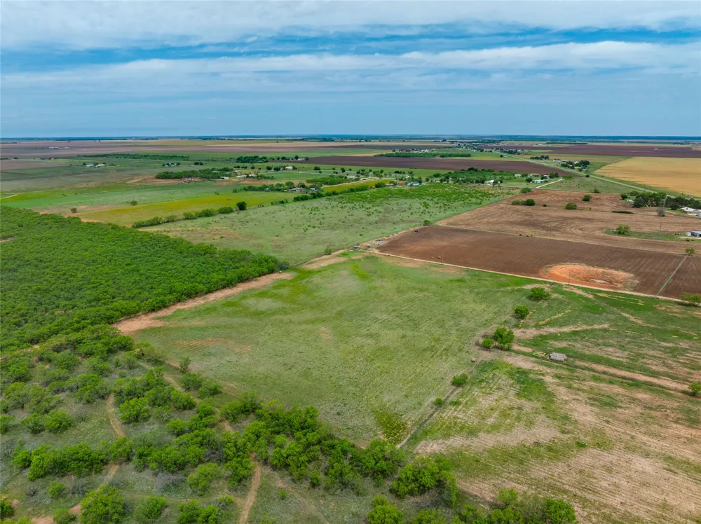 FM 2404 Hawley, TX 79525