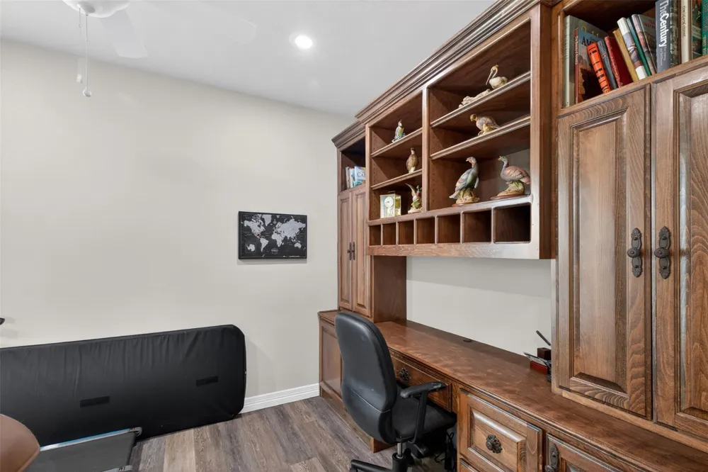 546 Meadowlark Lane Winnie, TX 77665