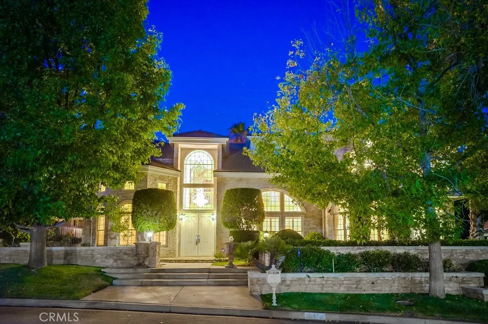 849 Greenridge La Canada Flintridge, CA 91011