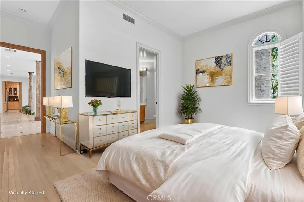 849 Greenridge La Canada Flintridge, CA 91011