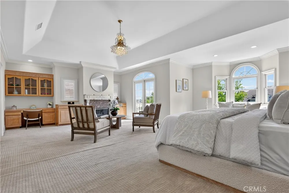 849 Greenridge La Canada Flintridge, CA 91011