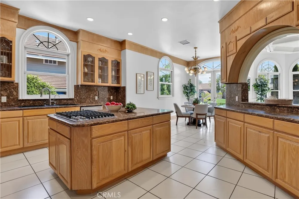 849 Greenridge La Canada Flintridge, CA 91011