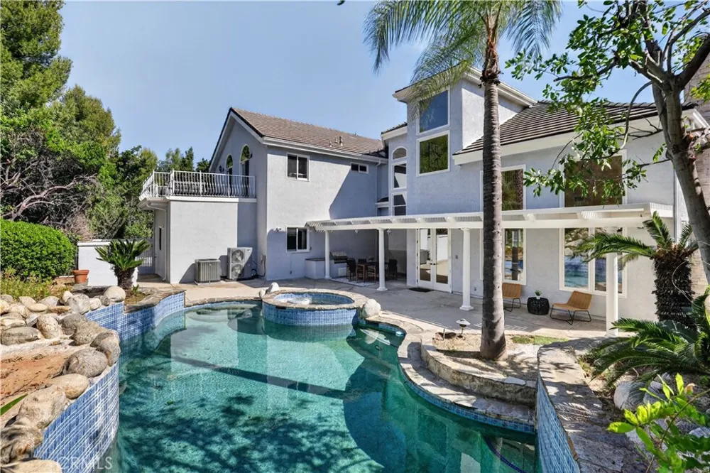 849 Greenridge La Canada Flintridge, CA 91011