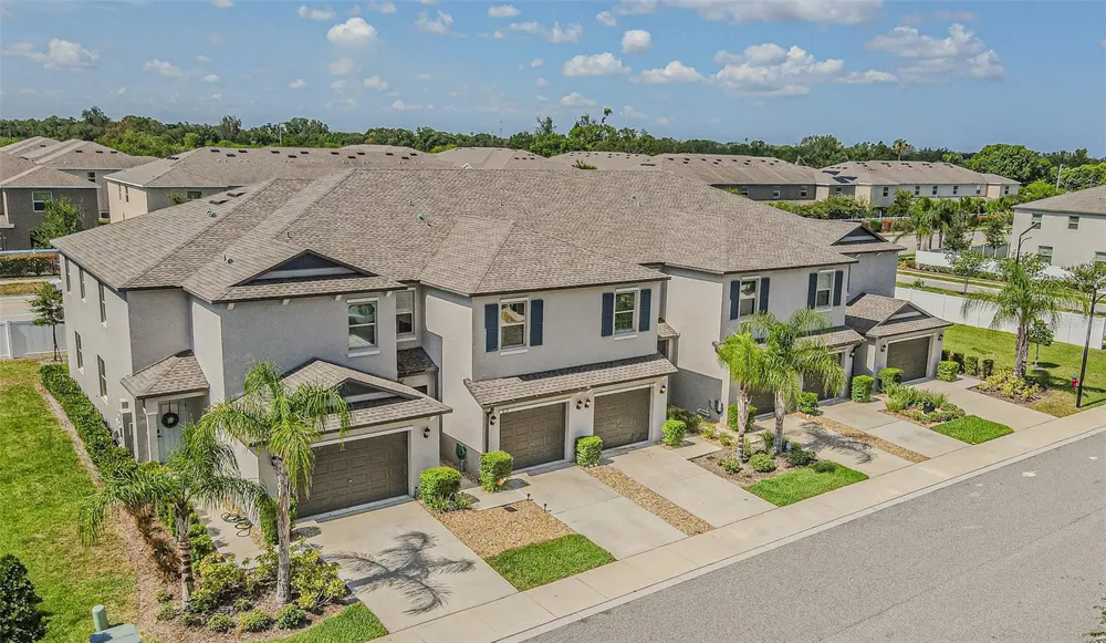 817 ROYAL EMPRESS DRIVE Ruskin, FL 33570