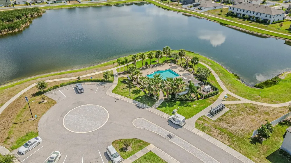 817 ROYAL EMPRESS DRIVE Ruskin, FL 33570