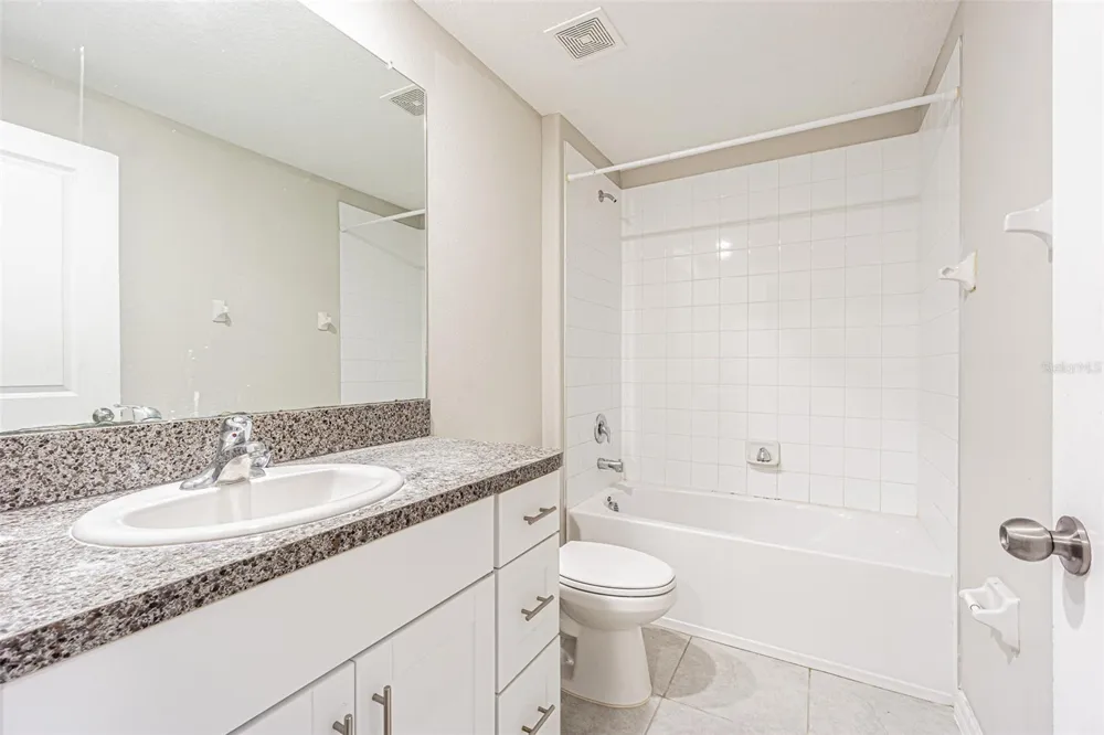 817 ROYAL EMPRESS DRIVE Ruskin, FL 33570
