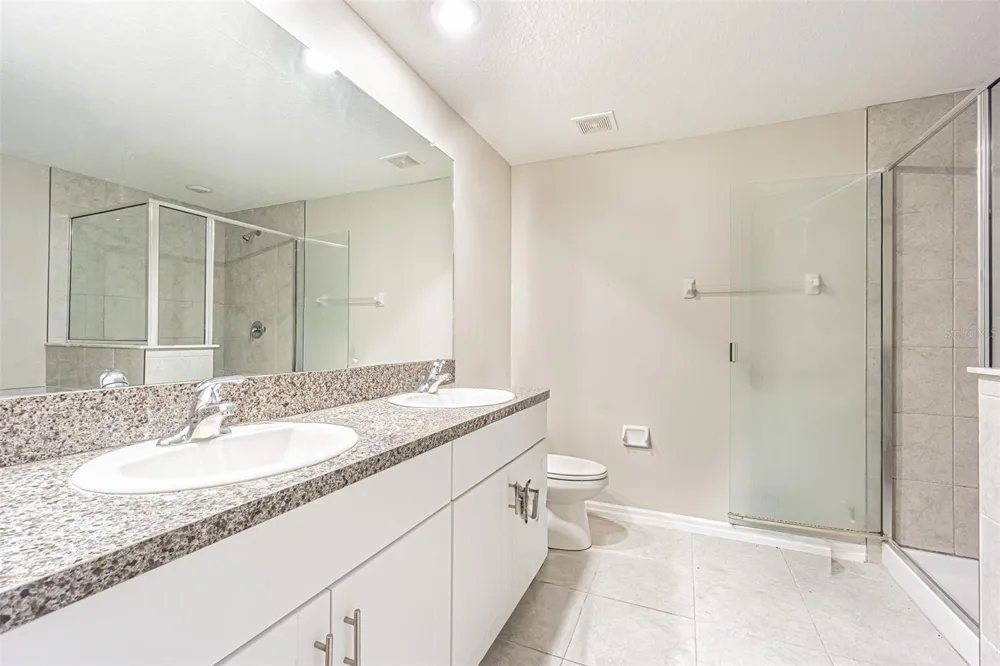 817 ROYAL EMPRESS DRIVE Ruskin, FL 33570