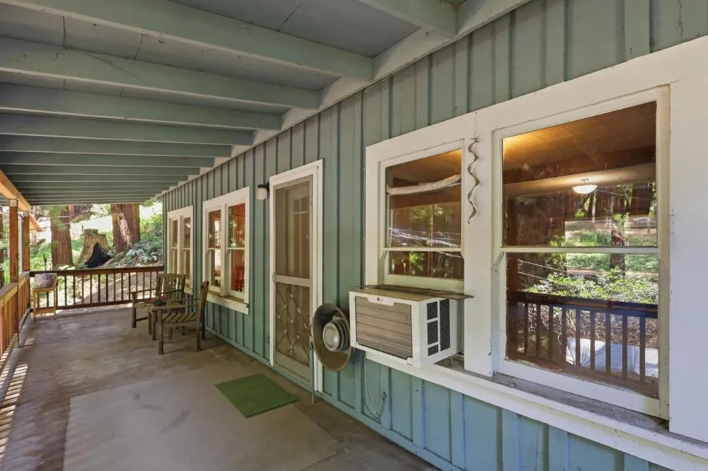16730 Laurel Road Los Gatos, CA 95033