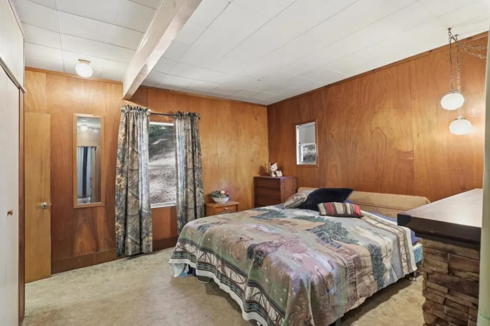 16730 Laurel Road Los Gatos, CA 95033