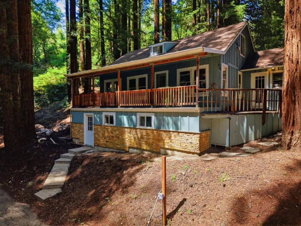 16730 Laurel Road Los Gatos, CA 95033
