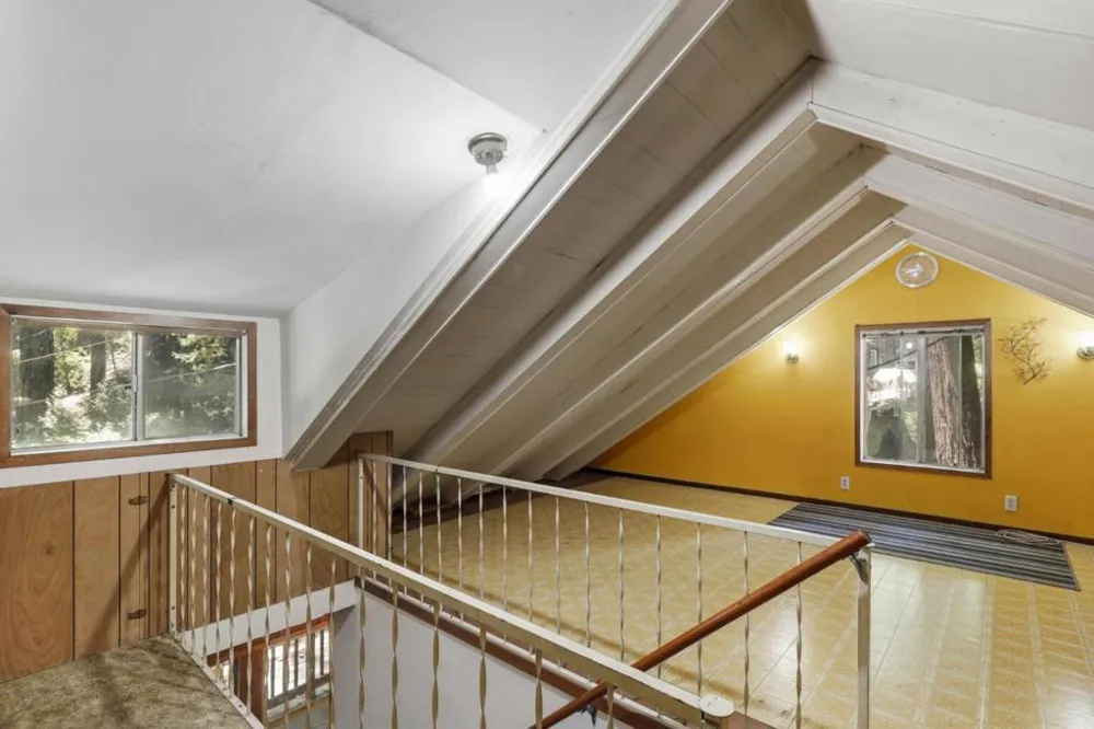 16730 Laurel Road Los Gatos, CA 95033