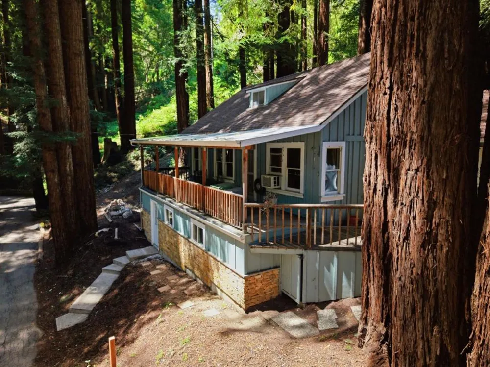 16730 Laurel Road Los Gatos, CA 95033