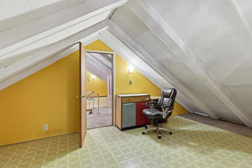 16730 Laurel Road Los Gatos, CA 95033