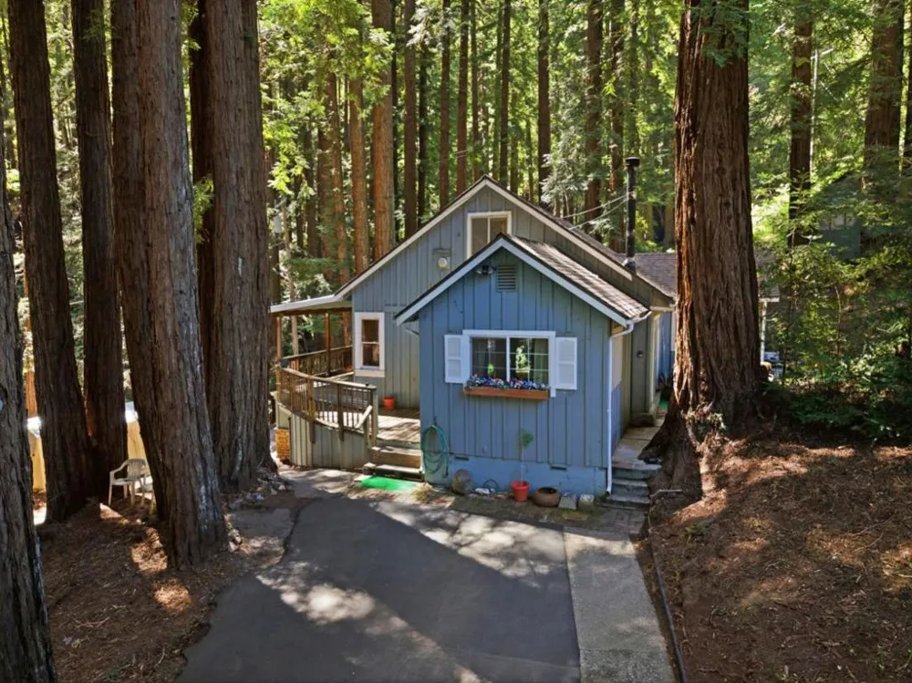 16730 Laurel Road Los Gatos, CA 95033