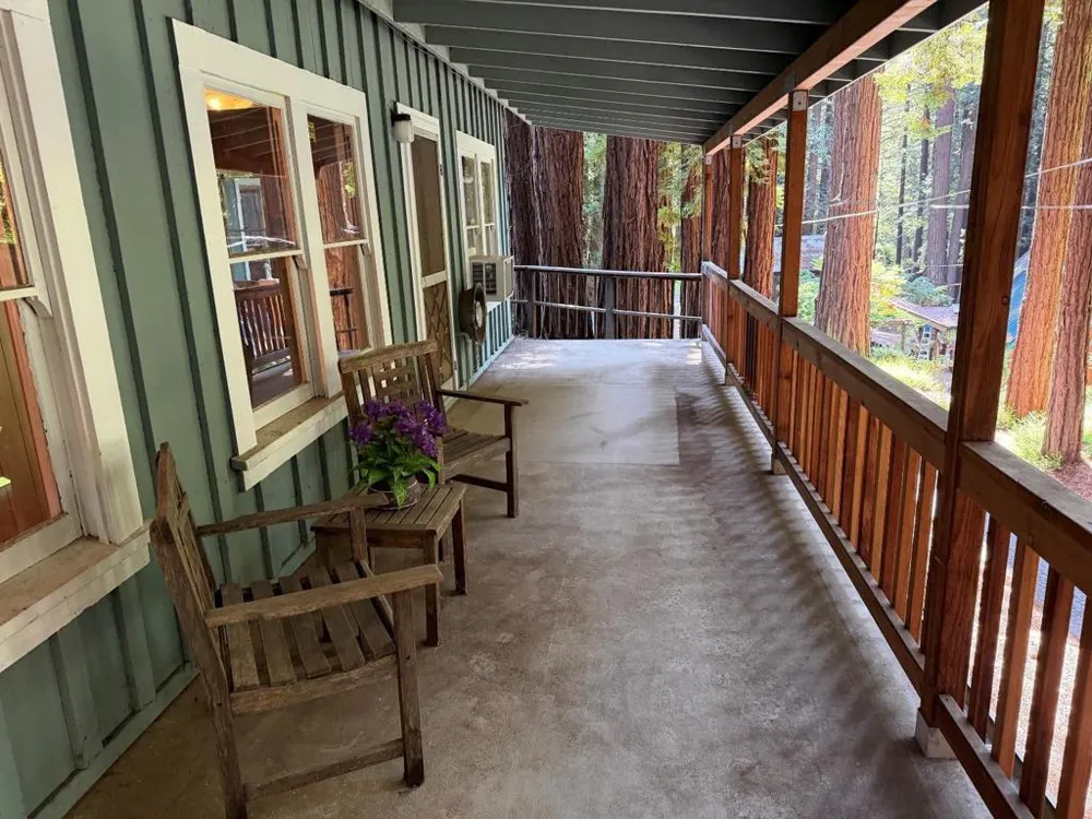 16730 Laurel Road Los Gatos, CA 95033