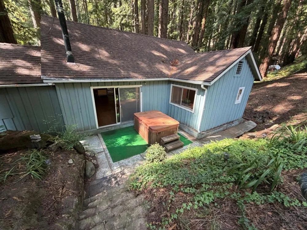 16730 Laurel Road Los Gatos, CA 95033