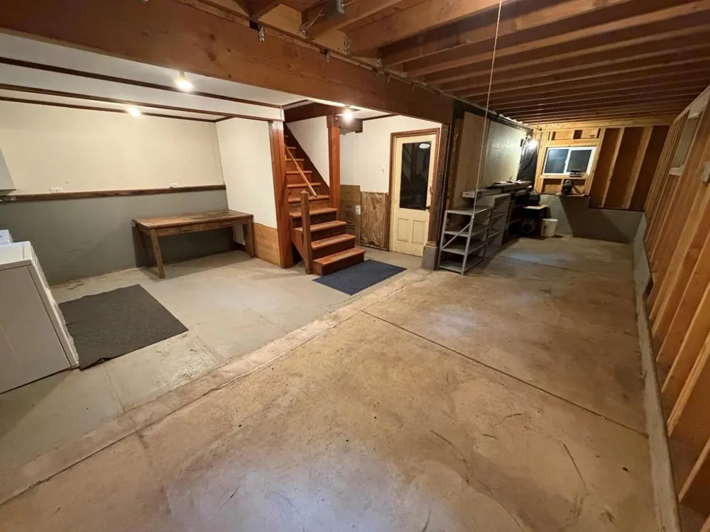 16730 Laurel Road Los Gatos, CA 95033
