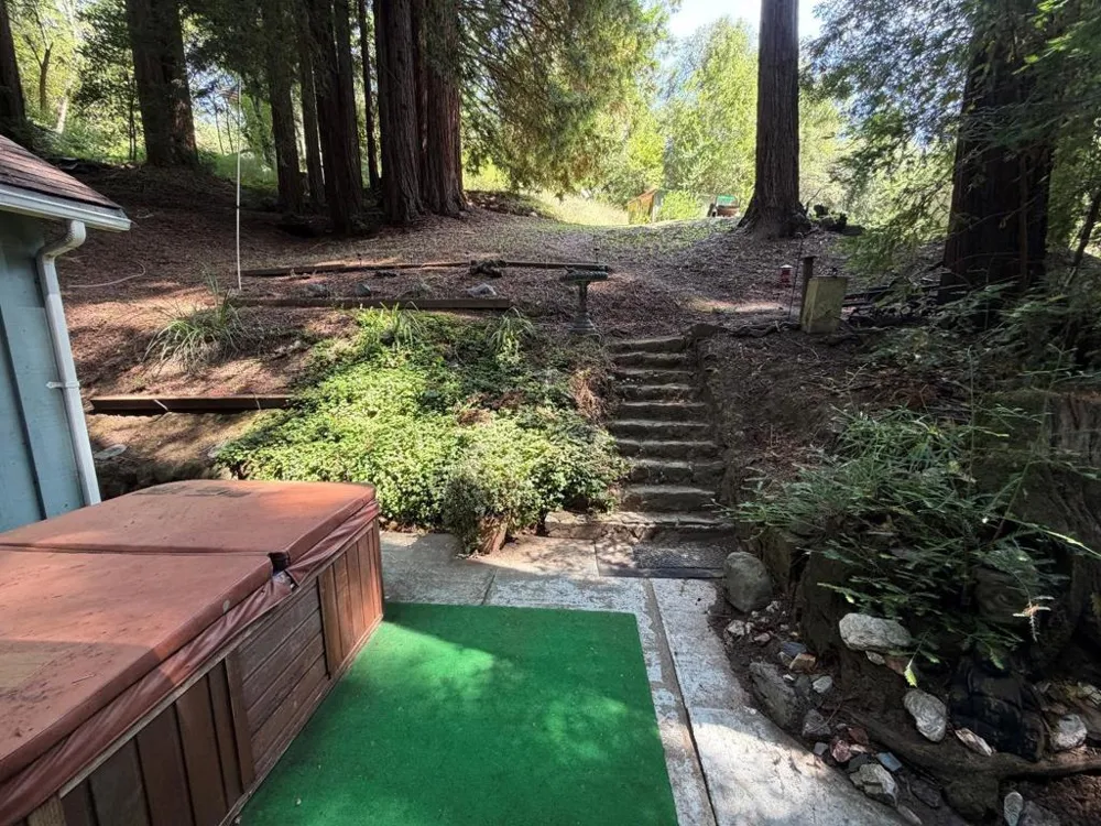 16730 Laurel Road Los Gatos, CA 95033