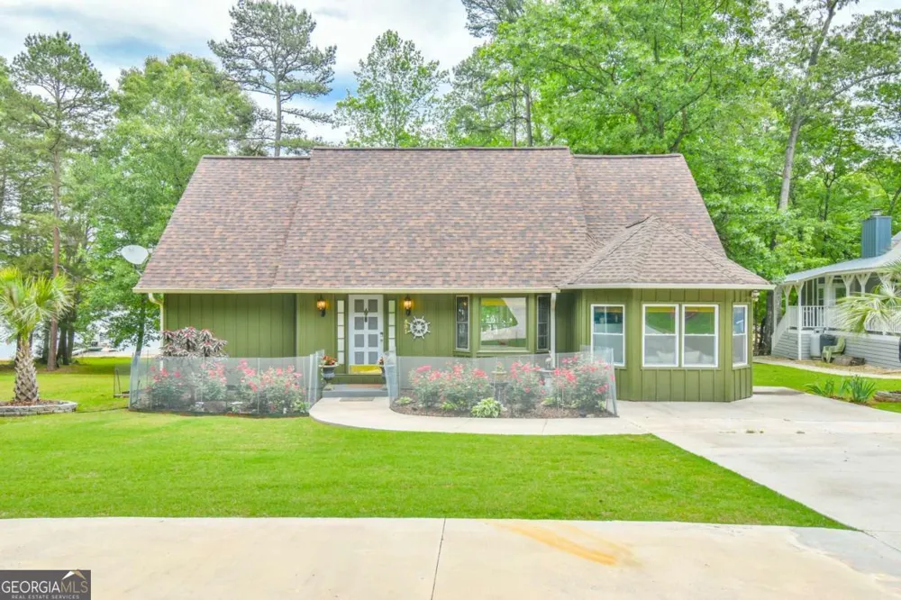 591 Rue Cezzan Lavonia, GA 30553