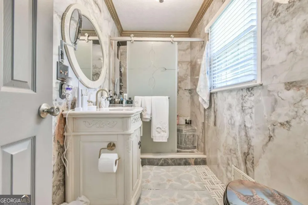 591 Rue Cezzan Lavonia, GA 30553