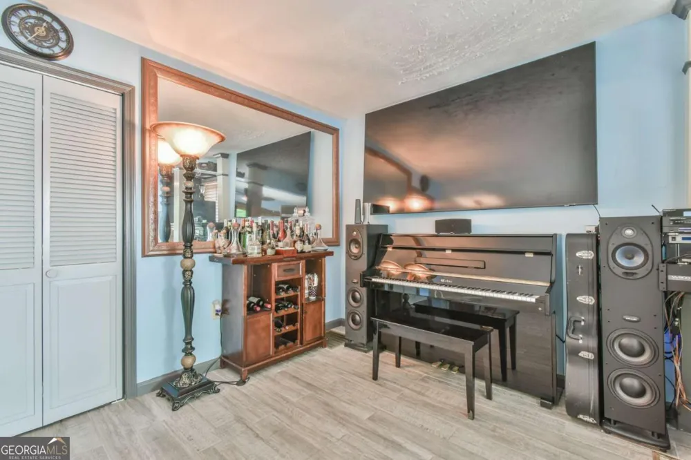 591 Rue Cezzan Lavonia, GA 30553