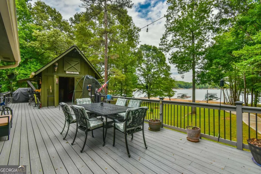 591 Rue Cezzan Lavonia, GA 30553