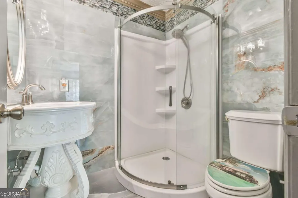 591 Rue Cezzan Lavonia, GA 30553