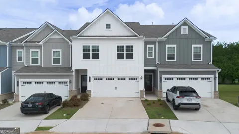 1074 Chastain DR